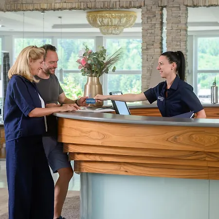 호텔 Gesundheitszentrum Baerenhof 3*