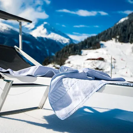 호텔 Gesundheitszentrum Baerenhof 3*