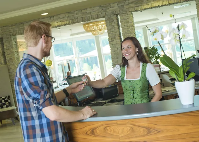 Gesundheitszentrum Baerenhof ホテル 3*