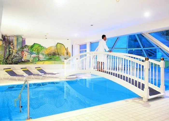 호텔 Gesundheitszentrum Baerenhof 3*