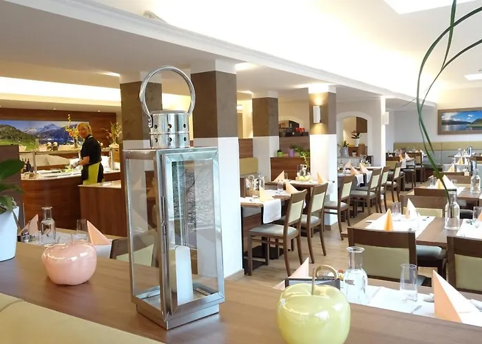 ホテル Gesundheitszentrum Baerenhof バードガシュタイン